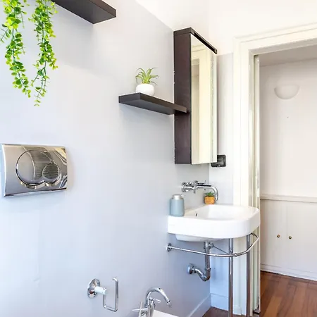 Navigli - Design With Netflix, Wi-fi, Ac Apartmán